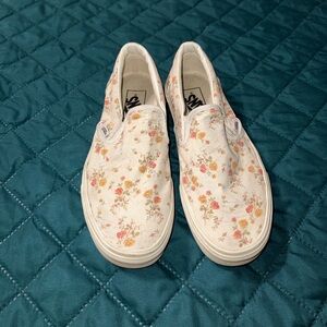 Vans Women's Floral Slip-On Sneakers - White and Pink